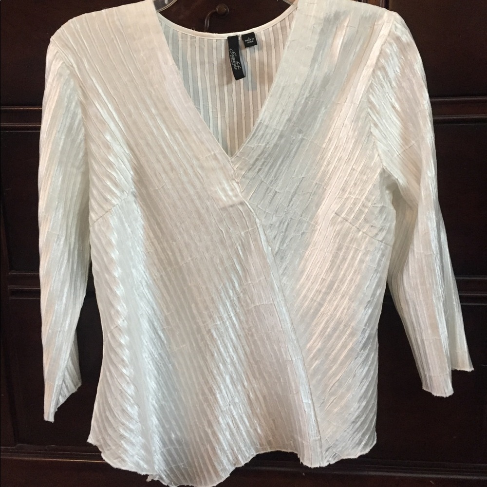 Off white fancy party top